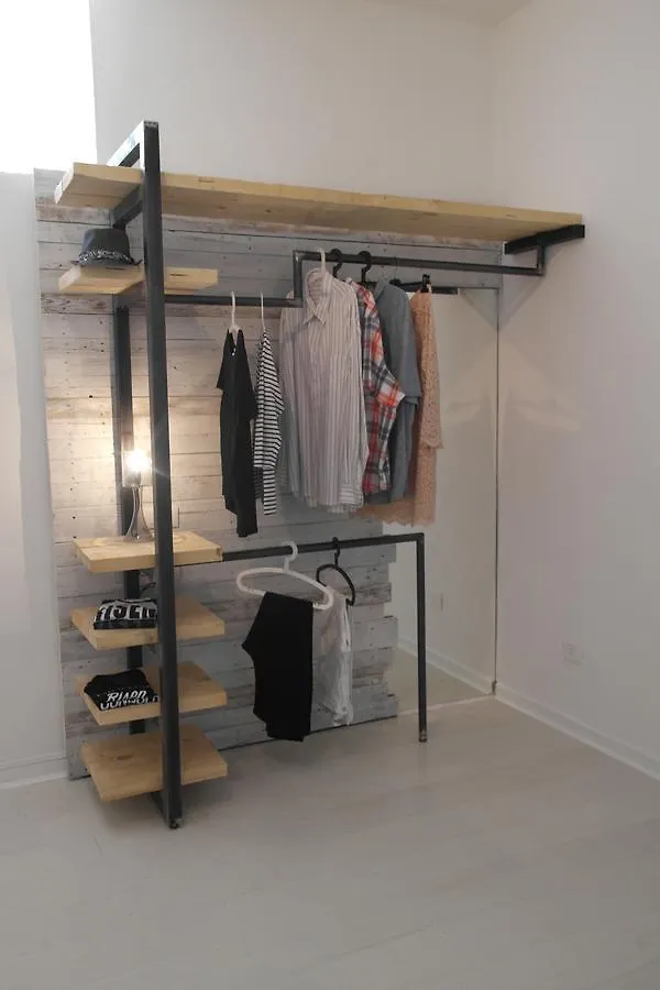 Couette-café My Eco Rooms Olbia Italie