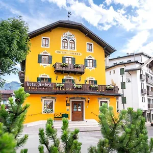 **** Hotel Ambra Cortina Luxury&fashion Italy